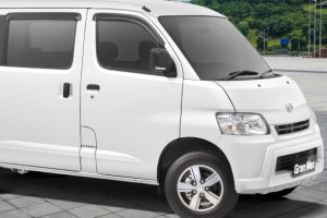 Gran Max Minibus & Gran Max Blindvan